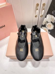 橙子出厂价p miumiu 缪缪 春夏新款 圆头平底芭蕾舞鞋 复古玛丽珍鞋单鞋 码数 34-41