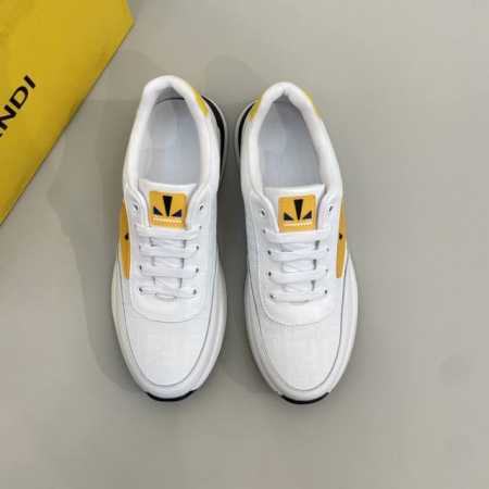 售 价: 商品商标：Fend* 芬迪* 低帮运动鞋 正码码数: 38-44 可订做45 商品材料：鞋面进口牛皮，透气内里，原版大底。 编 号：021 - 点击图像关闭