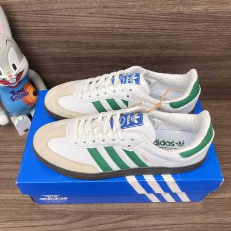 顶级版本Adidas Originals Samba 德训低帮板鞋情侣款 白绿 货号: Ig1024 包装:全套得物配件毒盒配纯棉袜子一副。 码数:36 36. - 点击图像关闭