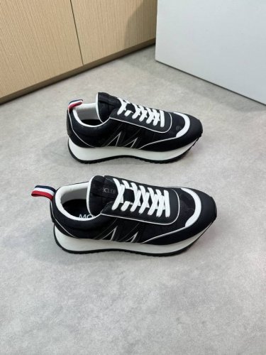 moncler 盟可睐 蒙口 -高端品质 原单休闲运动鞋 -鞋面：丝绸小牛皮、品牌迷彩帆布匹.车缝′M′图腾、品牌Logo织带、后跟空压品牌图腾 -内里：品牌帆