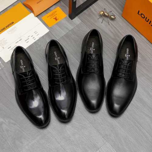 商品商标 Lv 路易威登 商务正装皮鞋 正码码数: 39-44 38.45.46定做不退换 商品材料 精选优质牛皮鞋面 牛皮内里 原版大底
