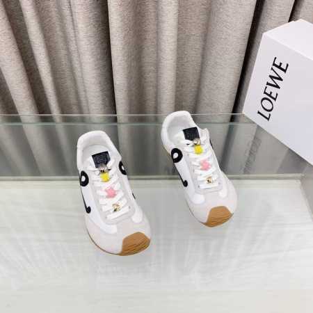 配扣子10 loew罗意威25Ss新款巴黎时装 Balletrunne芭蕾运动鞋 阿甘鞋 经典一眼就爱上的 拼接的极简风格真的做到极致 实在太百搭 随便穿搭就可 - 点击图像关闭