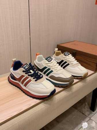 新款: 厂价 古奇Gucci* 最新爆款休闲鞋，顶端品牌奢侈～代购，顶级～质量。鞋面選用进口透气材质透气垫脚 精细做工。原版个性时尚柔软橡膠耐磨防滑大底，上脚轻 - 点击图像关闭