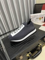 出厂价Pp： Dg～ 情侣装休闲鞋 2025Z柜同步发售 码数:35-46# 8个颜色鞋面选用多材质拼接网布内里，舒适透气，鞋底：原版舒适耐磨大底，实物拍摄实物