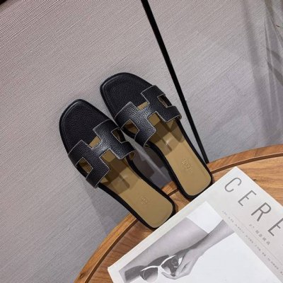 荔枝纹牛皮面系列 全新改版 HermèS 包装升级，版型做工材料升级 Hermes市场最高版本纯手工鞋 顶级产品爱马仕H拖 平底拖鞋 经典之最，真正的手工鞋，连