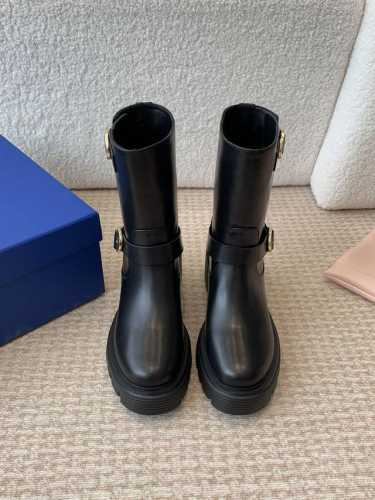 stuartweitzman fw24 new arrival～杨紫大姐姐同款搭扣机车靴 sw新款厚底马丁靴百搭实穿，可盐可甜的单品酷酷的 鞋面：进口小牛皮 内