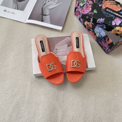 橙子出厂价p 杜嘉班纳 D&G 春夏新款 Dg金属扣平底拖鞋 休闲凉拖 码数 34-43