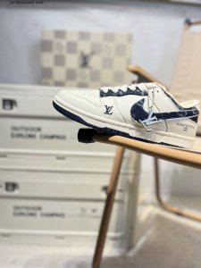 Nike Sb Dunk Low“Lv联名” 周年高端定制 低帮休闲板鞋 定制鞋盒 超高清洁度 皮料切割干净无任何毛边 细节完美Xb3802 Qd7661024