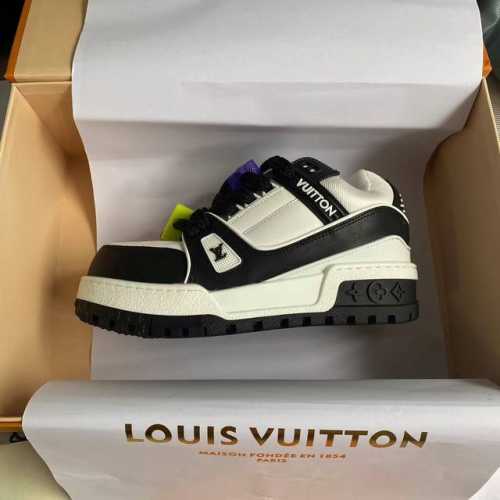 橙子出厂价p Louis Vuitton 路易威登 Lv Trainer 运动鞋 面包鞋 休闲板鞋 滑板鞋 情侣款 Diy饰扣 胖墩墩 胖嘟嘟 男女同款 鞋面：