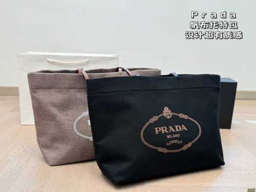 prada普拉达帆布托特包 设计超有质感 充满轻松休闲气息 尺寸37 30