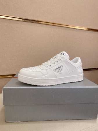 工厂P价 高版本 新款Prada 普拉达 专柜同步上市， 新款男鞋、面料精选头层牛皮 头层牛皮内里。原版开模防滑橡胶大底，精美线条、简约大气，上脚舒服上挡次、休 - 点击图像关闭