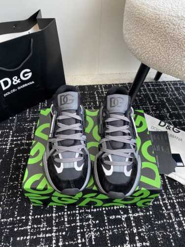 代购级 Dolce&Gabbana杜嘉班纳 D&G2024新品 专柜新款运动鞋厚底休闲鞋 爆款系列 厚底休闲鞋DG 标志性代码与元宇宙相遇，赋予品牌 DNA 未