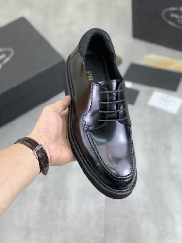 工厂价 水染牛里 原单品质Prada .普拉达 原单代购、高端商务皮鞋、面料：采用意大利进口牛皮料水染牛里 牛皮里特供原版大底、做工精细、实物_拍摄Size：3