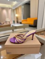 价格P： Gianvito Rossi 2025新款拖鞋 原版开发 顶级版本 代购品质 一双超美的大宝石搭配真丝尖头高跟拖鞋。大宝石在鞋面上闪耀，仿佛把银河踩在