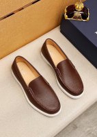 商品商标：Dior 迪奥 休闲皮鞋 正码码数: 38-44 45.46.47订做 商品材料：精选 意大利进口头层荔枝小牛皮鞋面，进口水染牛皮内里。强烈立体视觉效