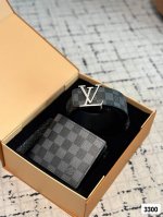 高端礼盒 送男友必备品 实在太高级啦 皮带钱包 高版本！腰带牛皮皮带～热门款 男女通用皮带里面最火的版本啦～质量很好 全套包装！五金绝对不褪色 皮带头和专柜一样
