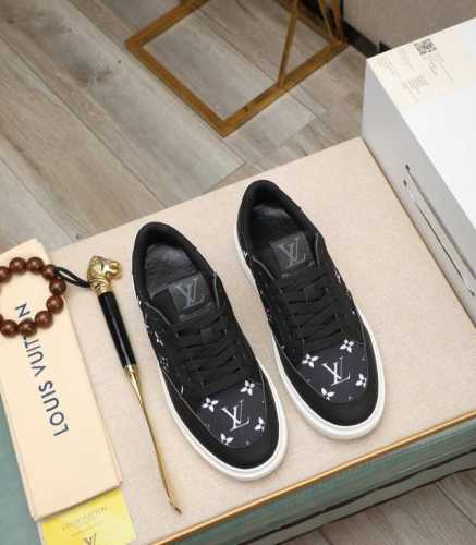 出厂价 牛里：全套包装 Louis Vuitton 路易威登 Lv 顶级新款专柜同步发售，鞋面意大利进口头层牛皮，全进口牛皮内里，完全1比1复刻，鞋底：原厂特供