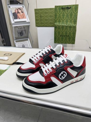 橙子出厂价p Gucci 古驰新款小白鞋 低帮休闲鞋运动鞋 情侣款 码数：女35-40