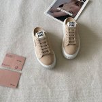 出厂 miu Miu 2025顶级专柜 初夏新款 官网上新 全球首发 Miu 25Ss -德训饼干鞋 Miumiu德训鞋 Miumiu 饼干鞋 Miumiu 德