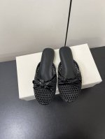 Unfolio 2025 ｜ 新品网面蝴蝶结玛丽珍 半拖 针织蝴蝶结拖鞋- 鞋面设计一片式包脚趾鞋面由尼龙和金属丝交织而成 网状结构舒适透气 蝴蝶结点缀之上 细