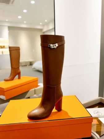 价格： Hermes 高级辣妹kelly Jumping骑士靴顶级牛品匠心好货经典再现拒绝不了的款式谁穿都好看 优雅风格，创造不一样的感觉！它是你鞋柜里不可缺少 - 点击图像关闭