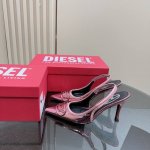 最高版出厂 Diesel不仅是时尚服饰品牌 它更代表一种生活方式 年春夏新品Diesel后弹力尖头高跟鞋 F W23最性感鞋子大奖颁给Diesel 亮相米兰时装