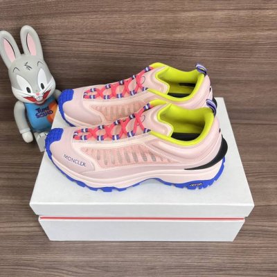 顶级版本Moncler 盟可睐 蒙口 Trailgrip Lite Trainers 越野旅行2代系列低帮休闲户外登山运动鞋。 原楦数据开发 面料采用防水耐磨纤