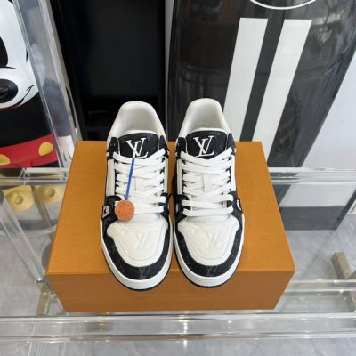 p直销Pp直销 女鞋 女装 女鞋工厂P 情侣款 Lv Trainer系列篮球运动鞋 原版开模Tp直销Pu大底 质感原版一致原版开发 顶级版本 所有细节都和正品一