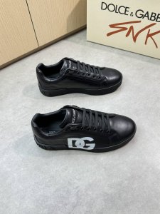 Dolce & Gabbana 杜嘉班纳 -高端品质 原单休闲运动板鞋 -鞋面 纳帕小牛皮 鞋身丝印品牌Logo图腾 鞋舌空压品牌布标 -内里 水染牛皮 -大底