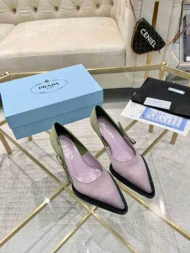 PRADR 普拉达 上新出厂价 进口真皮底 仿真皮底 Prad* Raf simons x 2024 aw 时装周最新最火T台走秀系列款 鞋面：进口真丝面 内里