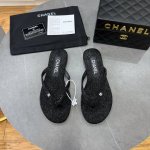工厂p价 元 Chanel 香奈儿2025顶级专柜 新款限定 官网上新 独家首发 香奈儿 25Ss -Vic 人字拖 Chanel美鞋 初夏沙滩拖 美鞋控 小红