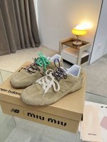 冲量价: 男+10 Miu Miu缪缪 X New Balance Nb530休闲运动鞋，当之无愧年度鞋王，Miu Miu X从New Balance 典经！N