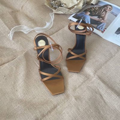 橙子出厂价p saint Laurent 圣罗兰 Ysl字母跟 细带方头高跟凉鞋 跟高 10Cm 码数 34-40