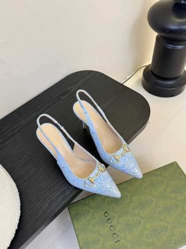 Gucci 古驰系列高跟女鞋原版1：1开发，精心调制的鞋楦，皮料 特殊材料按原版开发.扣件细腻到无可挑剔！ 鞋面：牛皮 压品牌字母品牌字母布料 烫钻内里：羊皮
