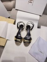 上新The Row 春夏小猫跟简约后绊带凉鞋 原单品质版 Zp级别 市面上最高版本购入Zp一致做货 懂货的都知道我家的品质 无Yb不做货整双鞋子从面料 鞋底 辅