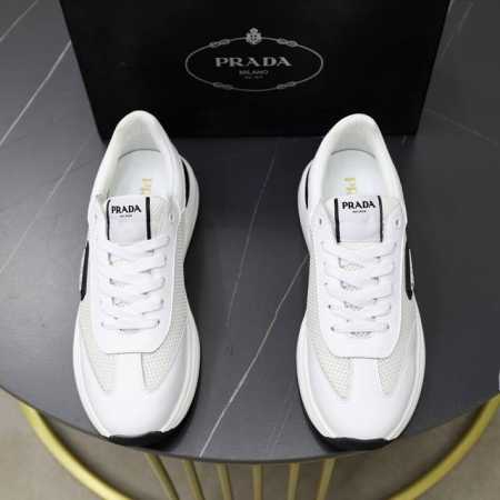实价 品牌：普拉达 标准码：男码38 44 45可以定做 等级：官网同款 高品质男鞋 材料：原版皮料材质 搭配舒适透气内里 原版防滑耐磨橡胶轻便大底 款式类别： - 点击图像关闭