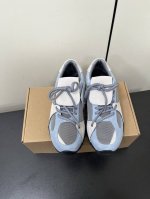 Negativethree nt3 小众潮牌 设计师品牌机能 运动鞋 韩国各大网红 明星都在穿的 一款小众韩国品牌 关键是这个灰蓝色狠狠的戳到了我面料：原版高丝