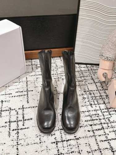 顶级品质 GUIDI 788系列 BACK ZIP LEATHER BOOTS 全手工工艺，水洗马皮 纯手工打造， 独特水染工艺，原版1:1复刻顶级版本！ 原版