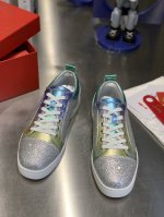 低帮满钻独角兽幻彩款 顶级版定制 222 无论是楦型、面料、钻、钉、内里、大底、都尽可能的接近zp 鞋底原厂特供原版底 内里进口水染牛皮 私人定制时间3-7天左