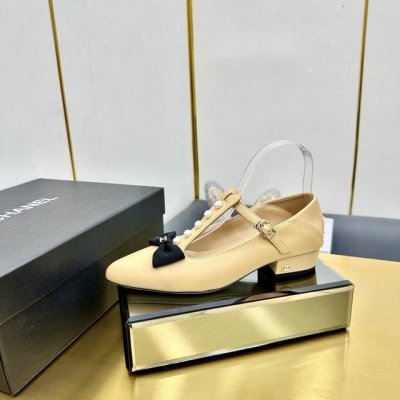 厂价 chane*小香C家2025 S 早秋新款 小香家今年最火的尖头单鞋 专柜根本一鞋难求 尖头设计 呆萌可爱 穿起来就是甜美女孩 真的特别又时尚 流畅的鞋型