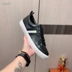新款 工厂P价 巴利Bally* 最新爆款休闲鞋，顶端品牌 奢侈～代购，顶级～质量。 鞋面選用进口牛皮搭配材质透气羊皮内里 精细做工。原版个性时尚柔软橡膠耐磨防