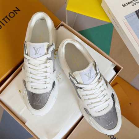 顶级版本：男款 LV 路易威登 驴牌L家 经典Run Away系列 休闲 运动鞋 老爹鞋 原版购入开发 做货 本款 Run Away 运动鞋融汇品牌经典 Mon - 点击图像关闭