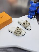 出厂 Louis Vuiton*Lv驴家 2025Ss 最新版休闲懒人拖魔术贴拖鞋 顶级品质 L...V 全系列 5D打印 牛仔印花 金属Logo 专柜同步更新