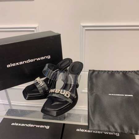 橙子出厂价p alexander Wang 亚力山大王 防水台方头高跟凉鞋 水钻透明高跟拖 早春新款 这款高跟鞋搭带水晶装饰 为单品带来精致璀璨气息 经典方尖的 - 点击图像关闭