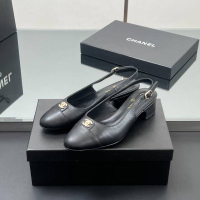 工厂P价 高版本！官网同步Chanel 2025新款 平底后空鞋、中跟Slingback凉鞋 香奶奶家一贯的优雅名媛气质 高级感十足 上脚非常Nice～ 不管光