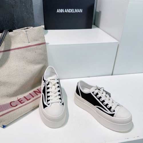 高品质 ！Ann Andelman 25春夏新款赵露思同款松糕厚底小白鞋阿甘休闲鞋！饼干帆布鞋！ 鞋身采用拼色外观和独特层叠曲线设计，呈现出当代建筑的抽象化形象