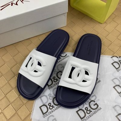 工厂p价 Dg 杜嘉班纳 原单品质 杜嘉班纳 男士夏季拖鞋 高端精品 鞋面小牛皮压花 版型宽松舒适 推荐入手 内衬头层小牛皮 双层组合大底 size:38-45