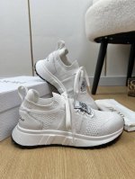 情侣款Dior迪奥 2025 d家2025秋冬新品 专柜最新针织 飞织 厚底 休闲 运动鞋系列 原版购入开发 做货 这款 Run'n'dior 运动鞋是2025