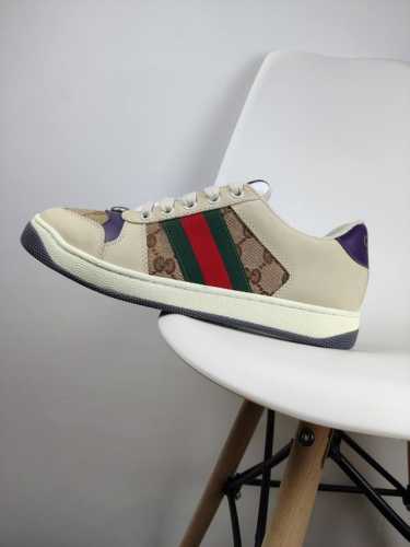 橙子出厂价 跑量主推款 Gucci 古驰小脏鞋系列 经典原型复古百搭做旧脏脏鞋板鞋 复古学院风 怀旧版 情侣款 男女同款 鞋面擦色牛皮拼接经典双G布面料，皮面切