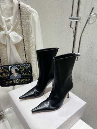 短靴 长靴 高版本 Jimmy choo 新款jc尖头高跟短靴 长靴 鞋面原版开边珠牛皮 内里垫脚牛皮 意大利真皮大底 跟高9cm 码数35-39 40定做 - 点击图像关闭